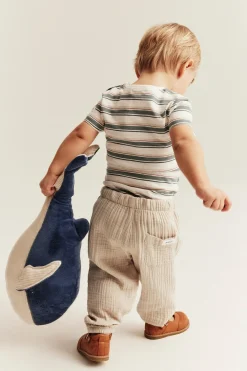 Baby beige woven muslin pants