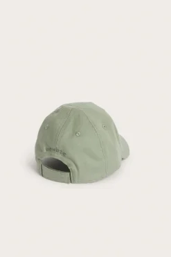 Baby & kids’ green cap with hedgehog embroidery