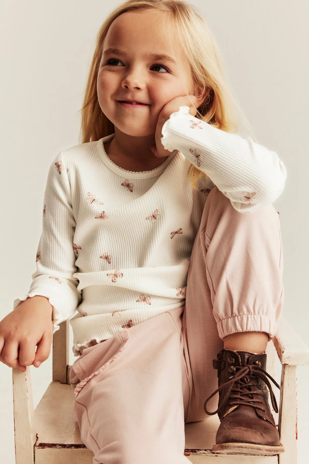 Baby & kids white top with butterfly print