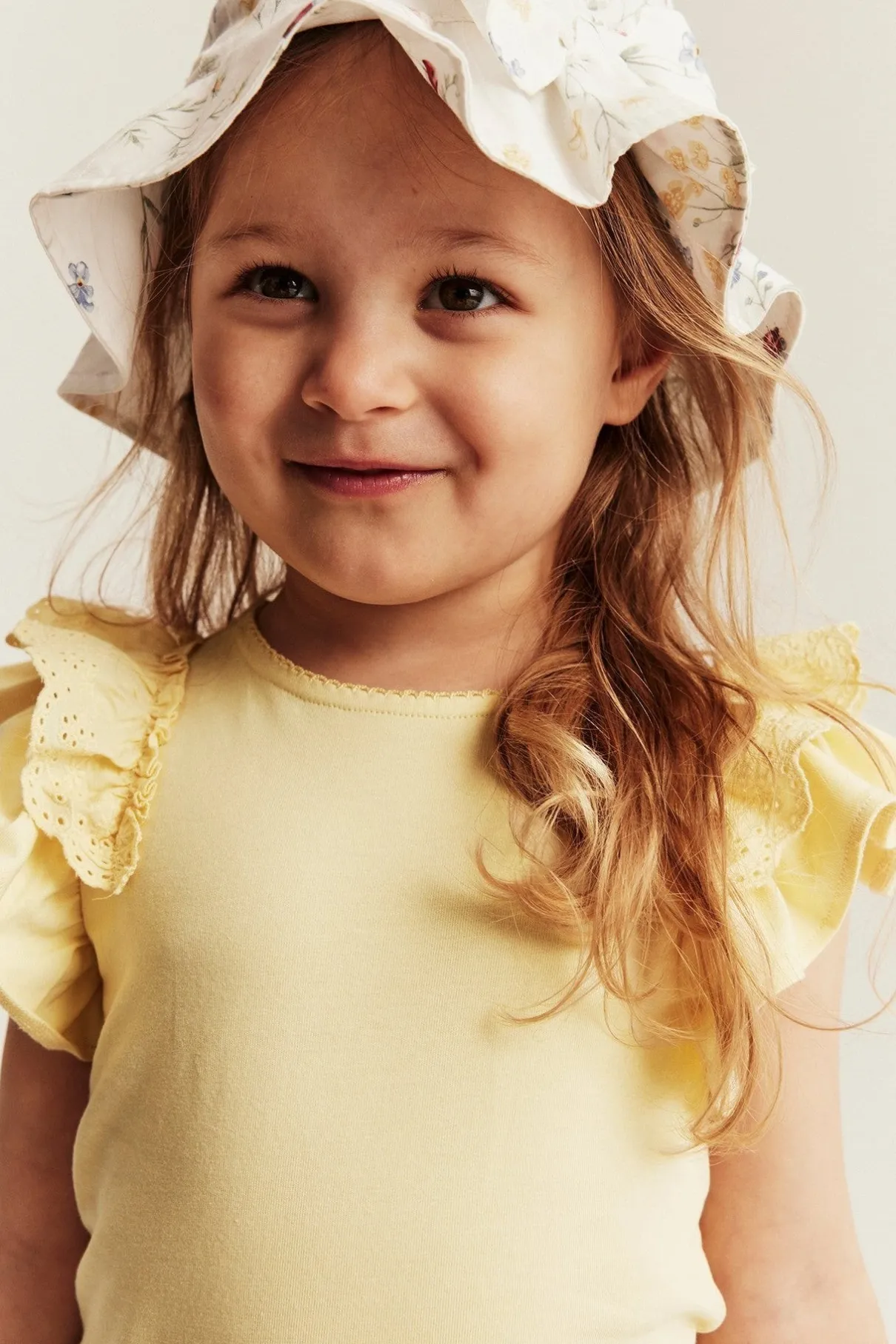 Baby & Kids yellow short sleeve top