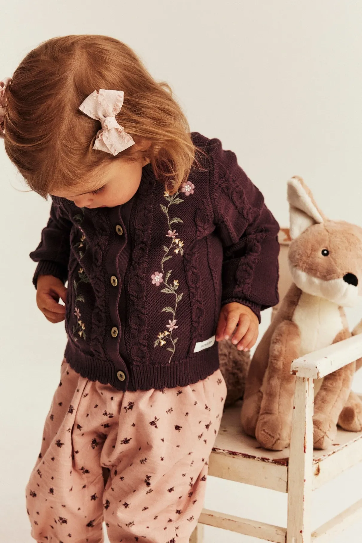 Baby knitted cardigan with embroidery