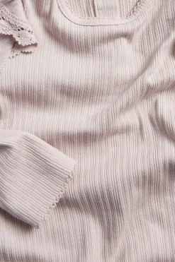 Baby lilac bodysuit with ruffles