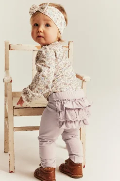 Baby purple leggings with ruffles
