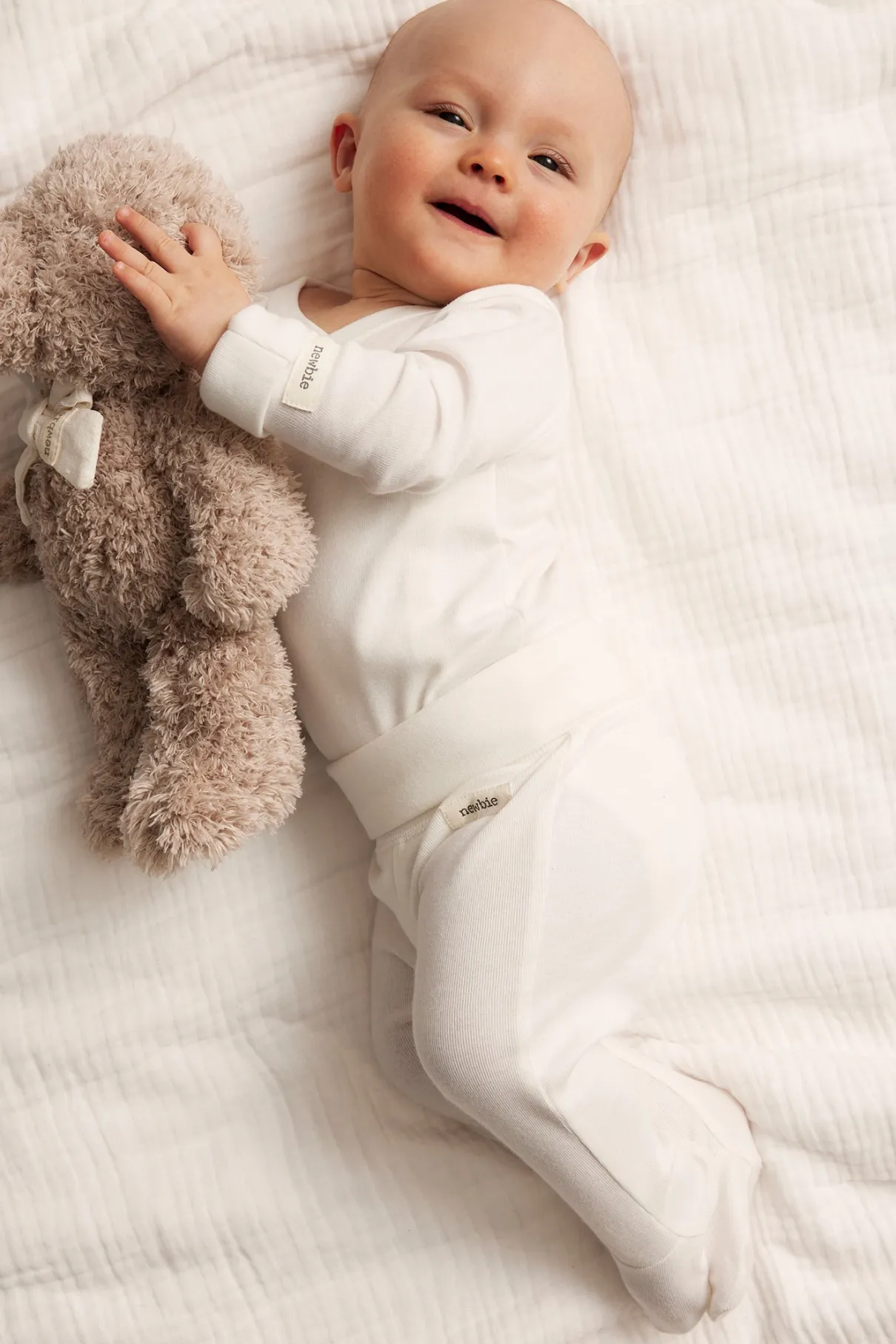 Baby white basic leggings with feet
