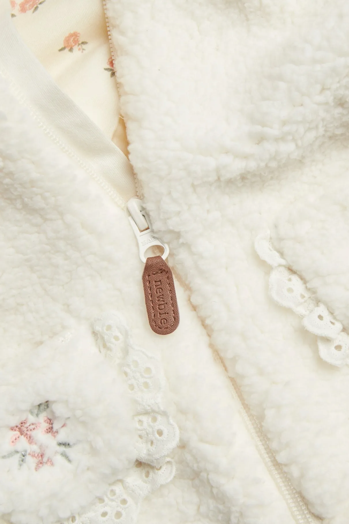 Baby white pile jacket with collar and lace