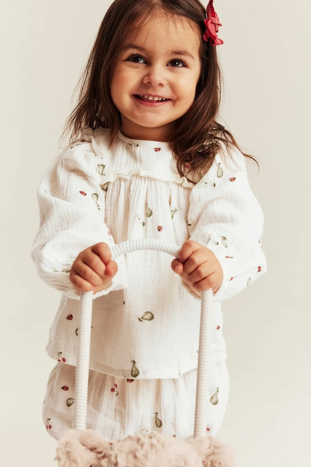 Baby white two-piece muslin set