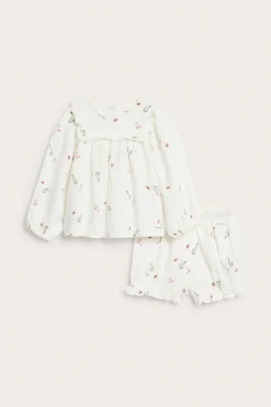 Baby white two-piece muslin set