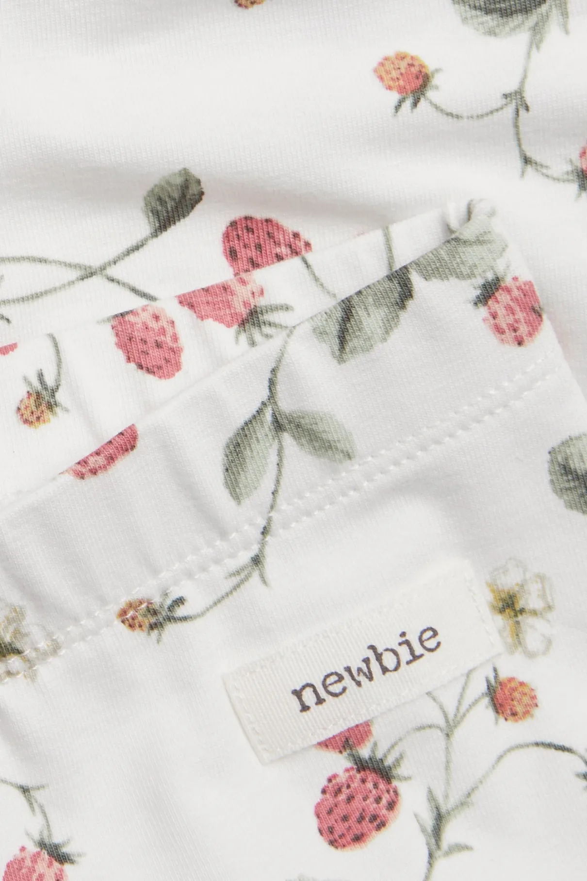 Baby wild strawberry leggings