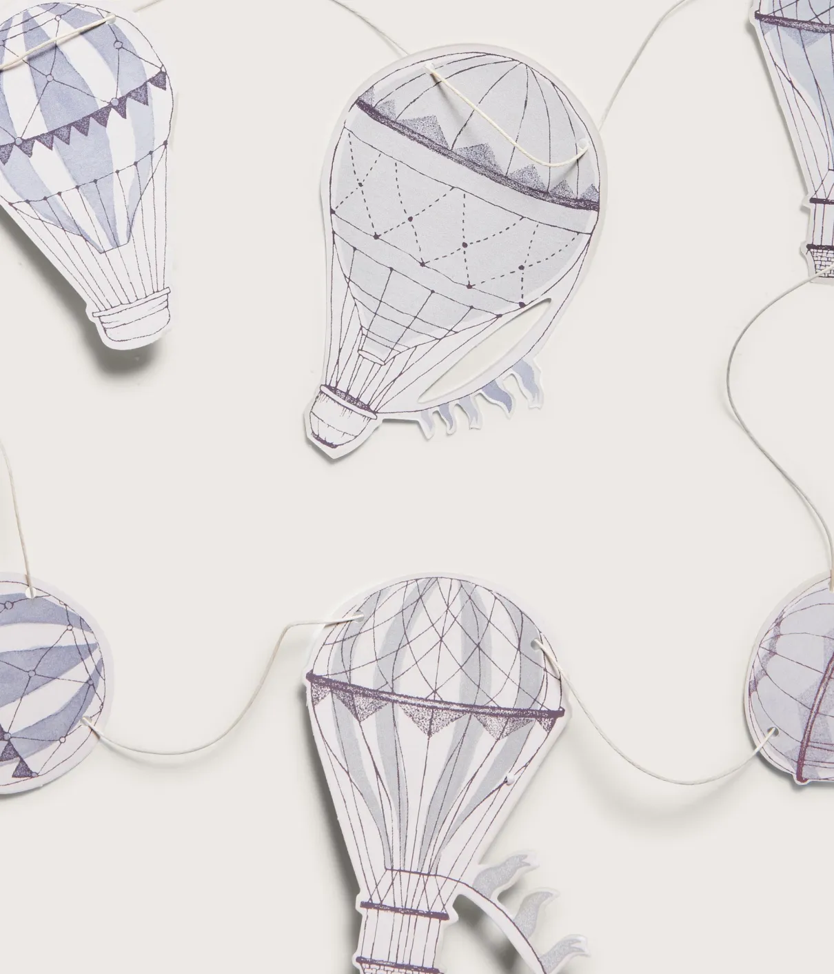 Hot air balloons garland