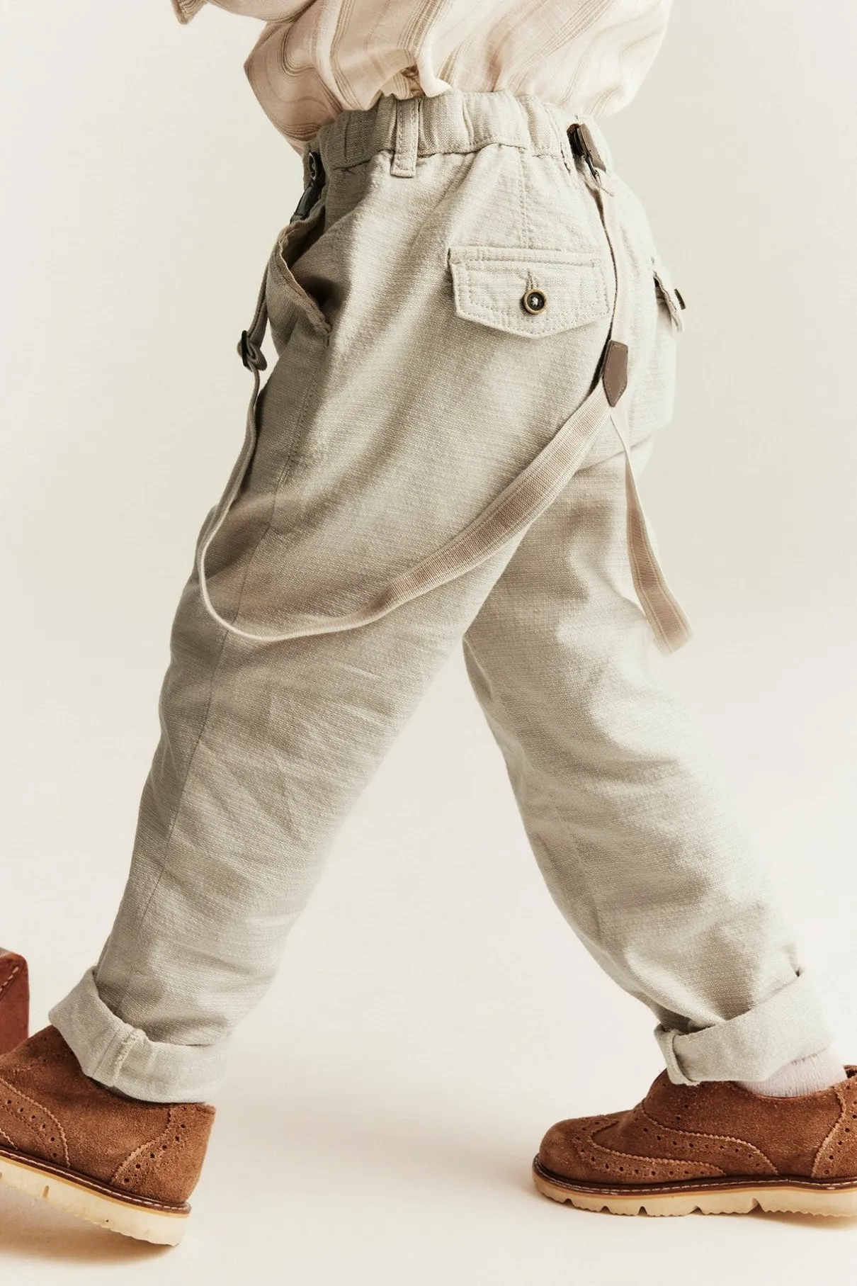 Kids beige woven trousers with suspenders