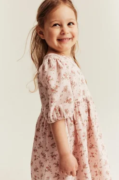 Kids pink dress with puff sleeves
