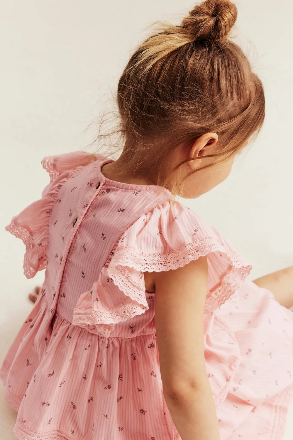 Kids pink floral frilled dress