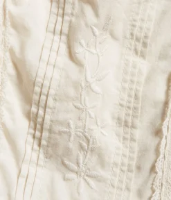 Kids white woven embroidery dress