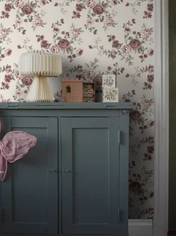 Nomi white floral wallpaper