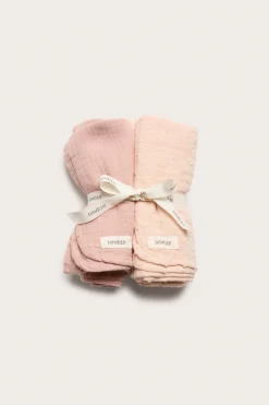 Pink muslin blankets (2-pack)