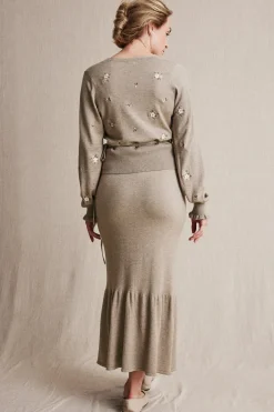 Womens beige knitted skirt