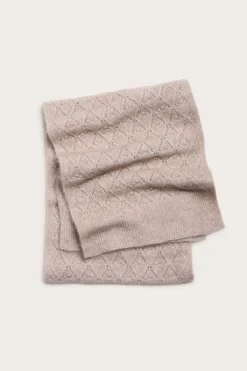 Women's beige patterned knit scarf