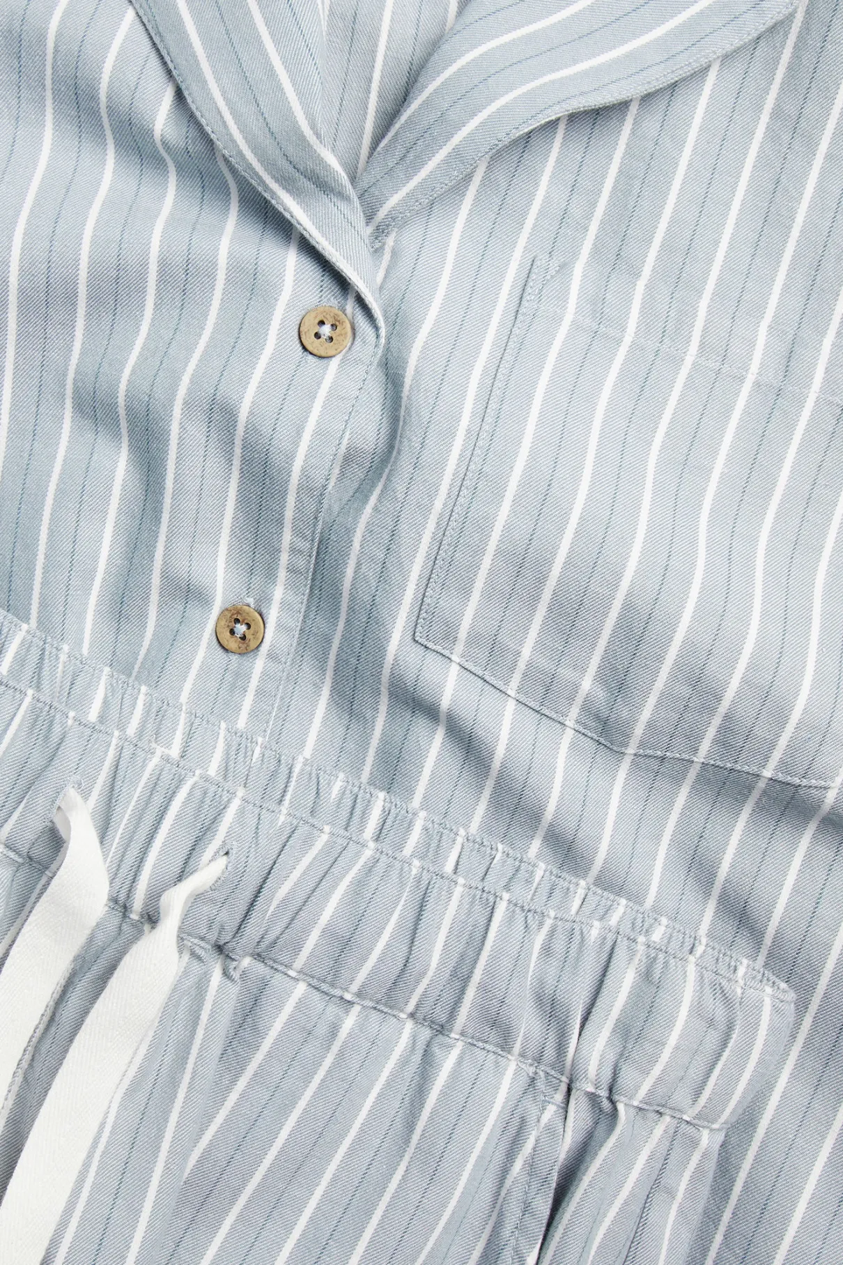 Women's blue striped pyjamas set