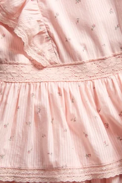 Women’s pink ditsy floral dress