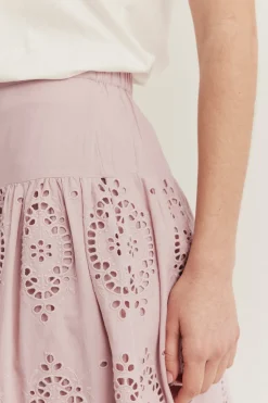 Women's pink embroidered skirt