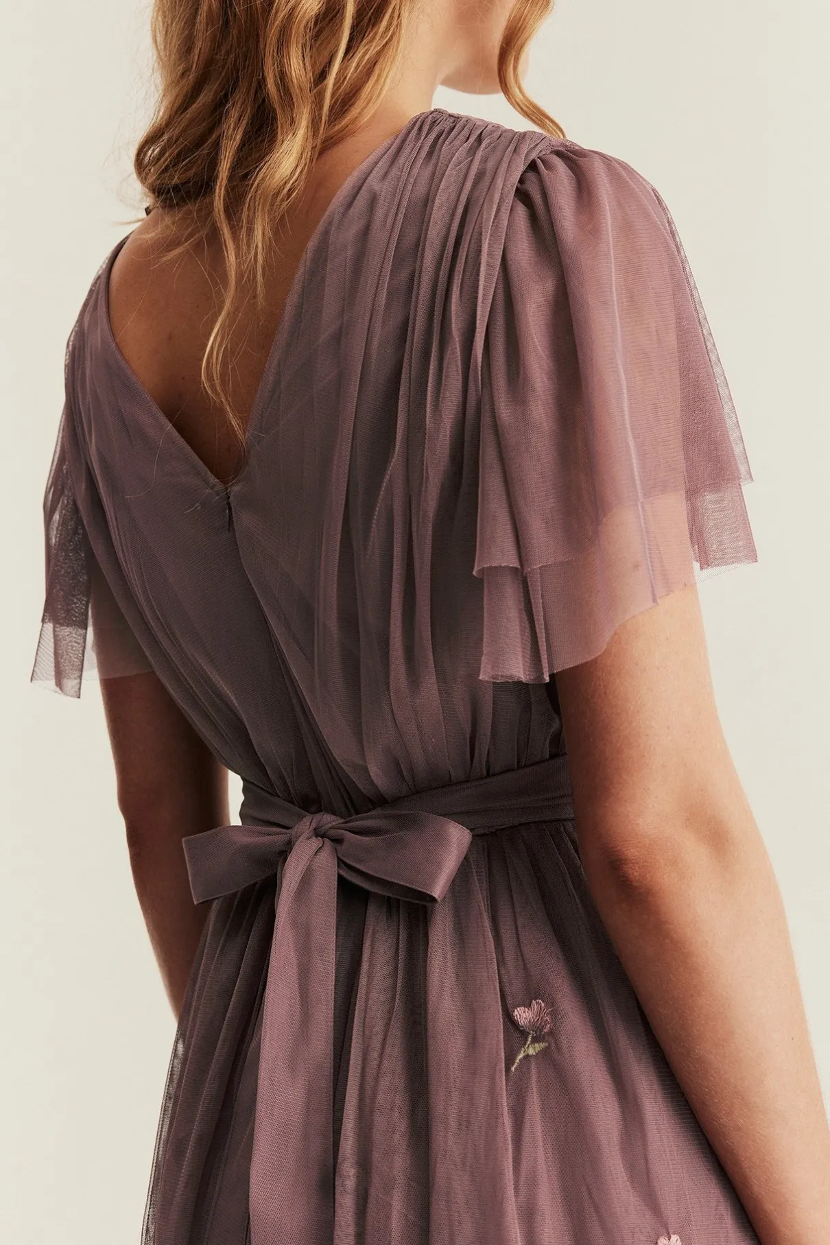 Women's pink floral mesh dress with embroidery