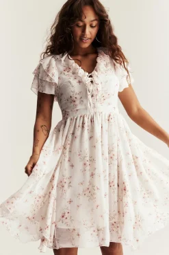 Women’s white floral chiffon dress