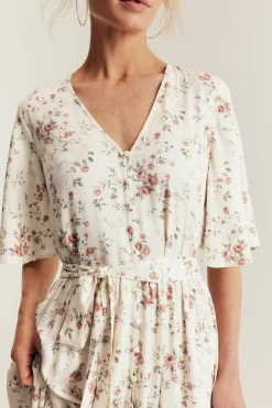 Women's white floral short‑sleeved dress