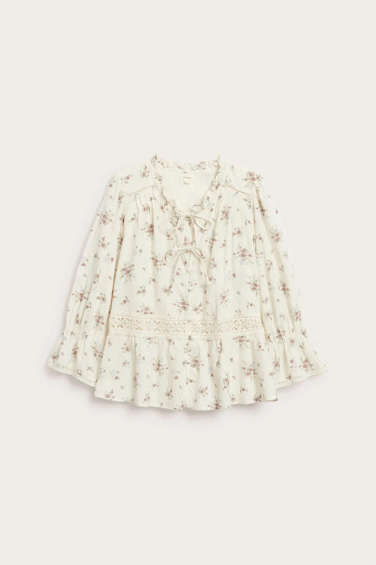 Women's white floral three-quarter sleeve blouse