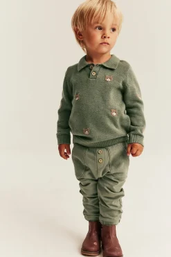 Baby knitted sweater with bears